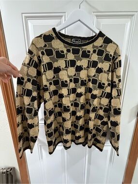 Vintage Rochelle California Black and Gold Metallic Patterned Crewneck Sweater